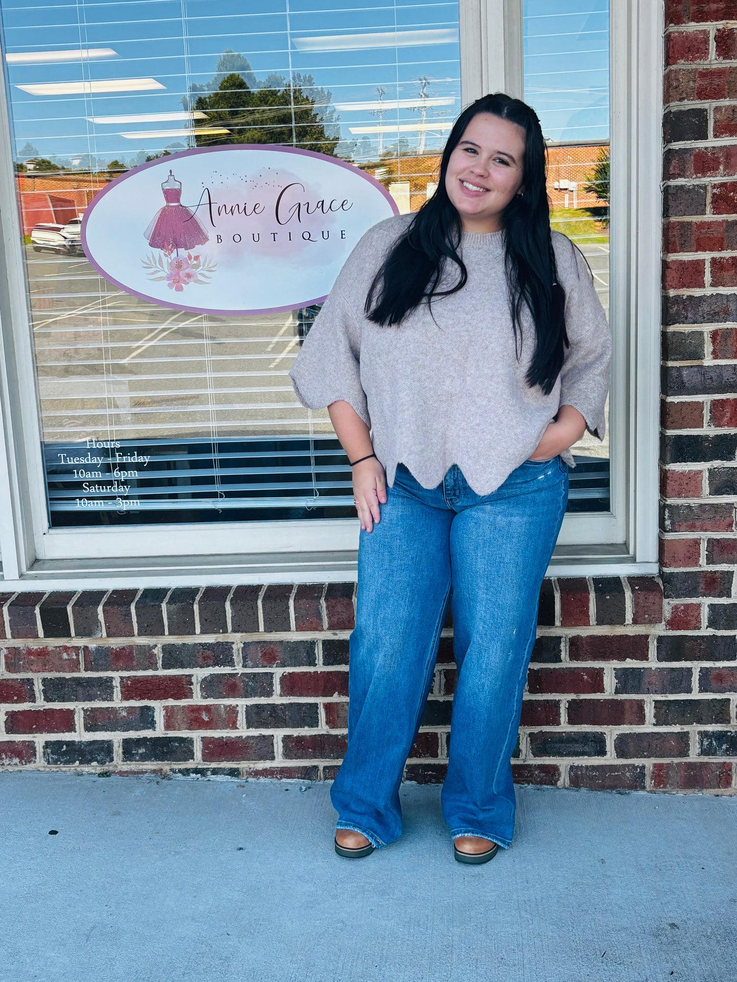 Olivia Mid Rise Vervet Jeans