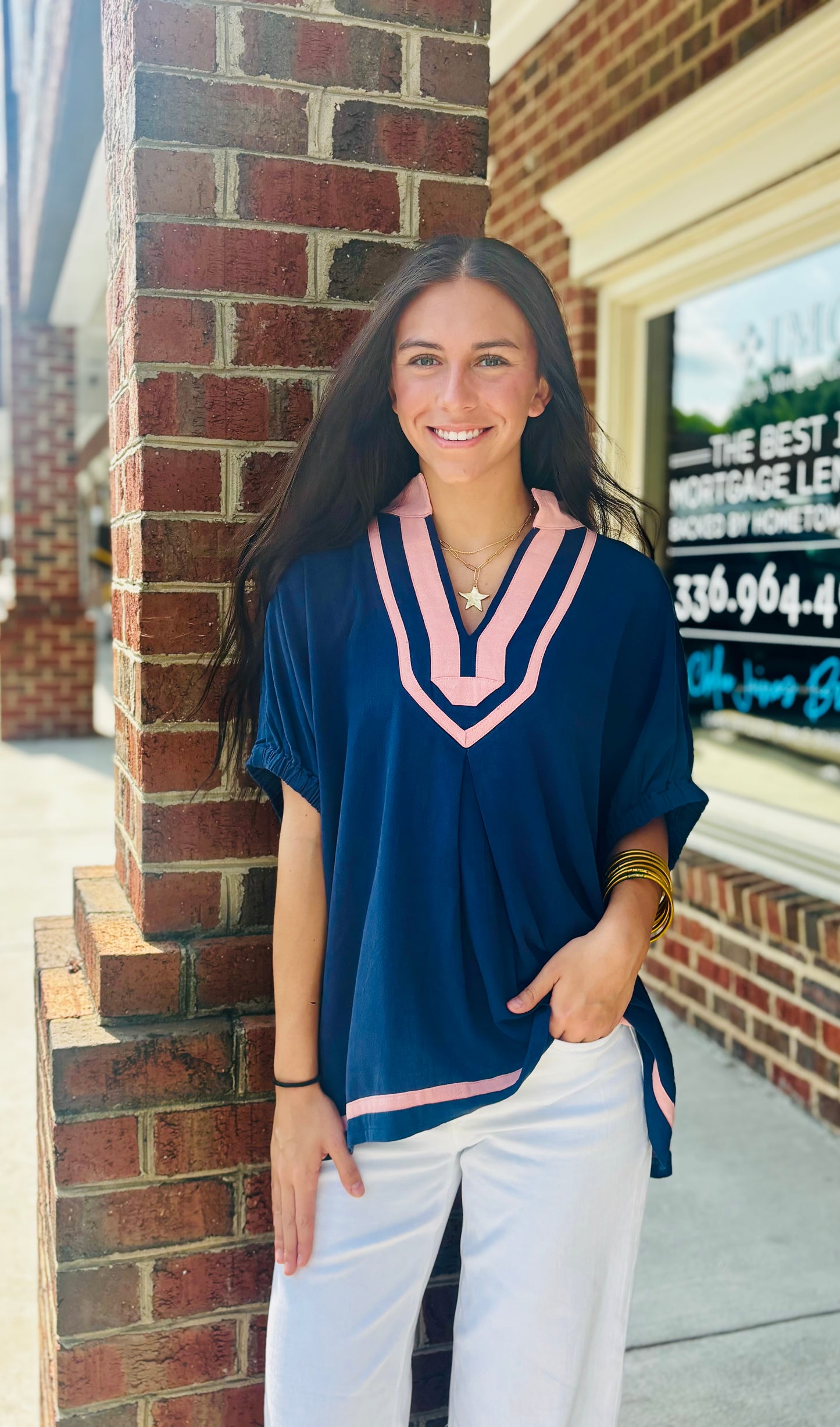 Sweet contrast top