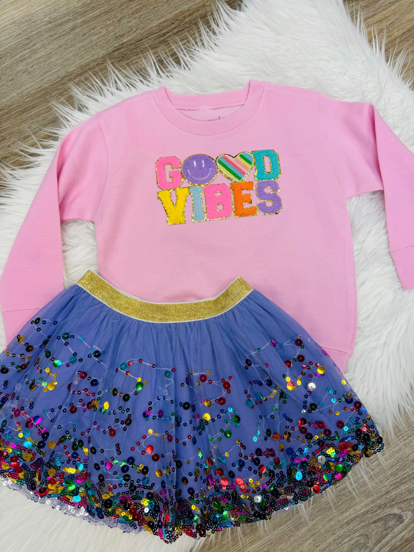 Good Vibes sweatshirt