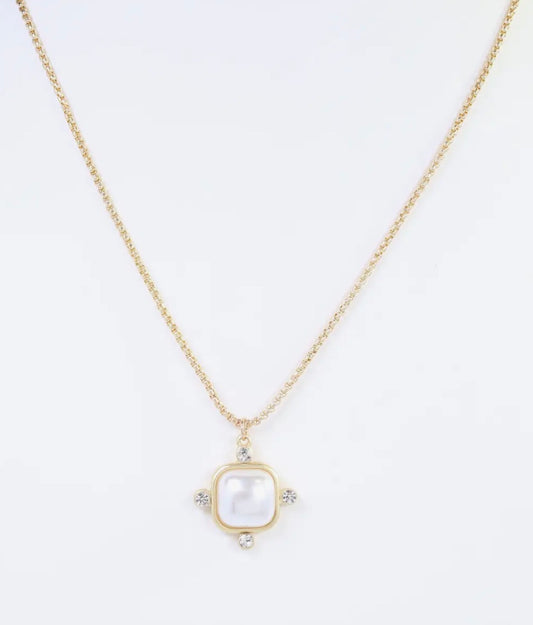 Belen Square Pearl Necklace