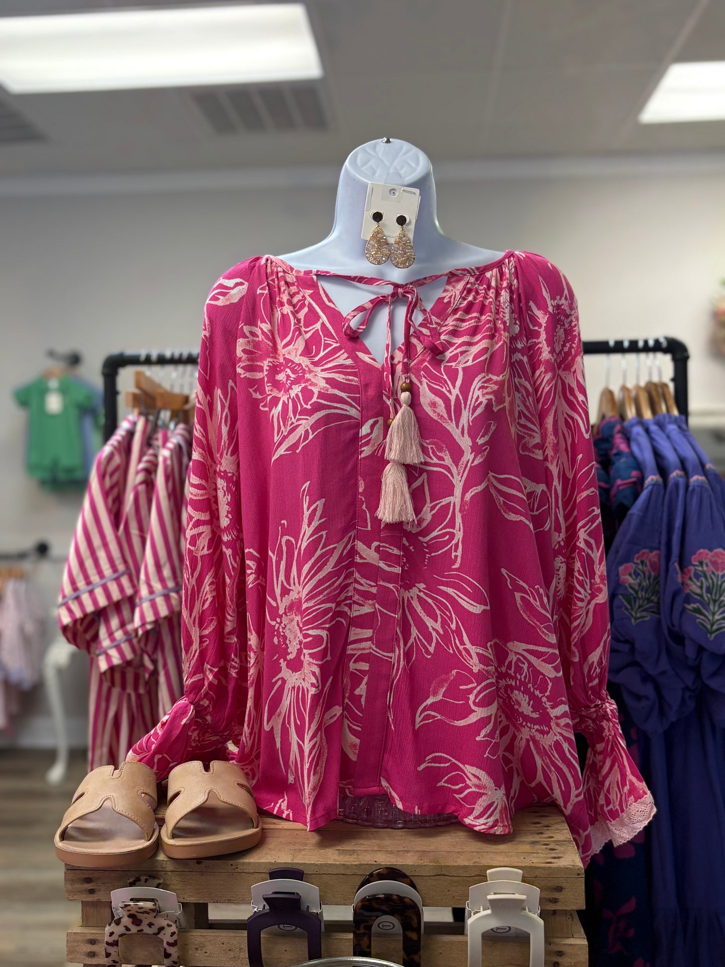 Floral flutter hem blouse