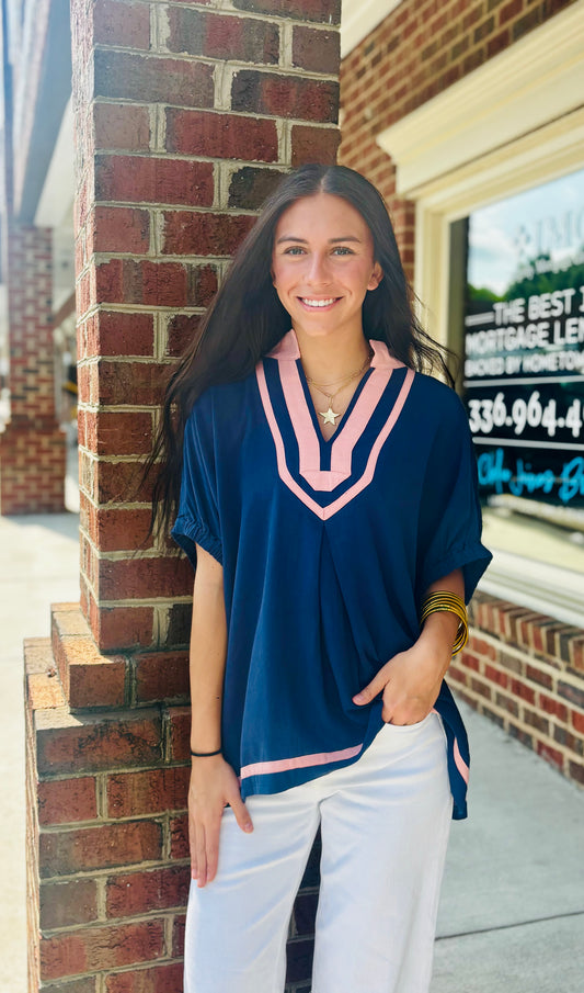 Sweet contrast top